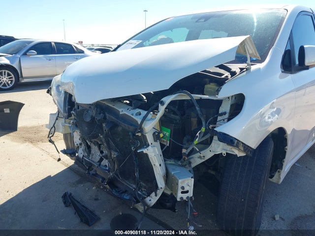 Toyota Sienna Xle 8 Passenger 2018 5TDYZ3DC8JS924098 Image 6