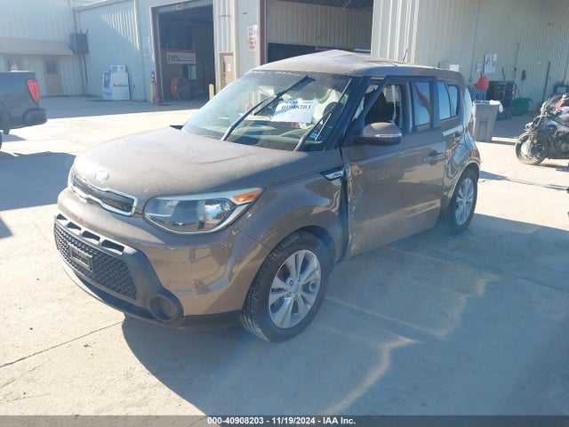 KIA SOUL + 2014 KNDJP3A5XE7026647 Image 2