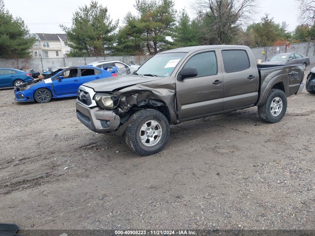 Toyota Tacoma Double Cab/trd Pro 2015 5TFLU4EN2FX112778 Image 2