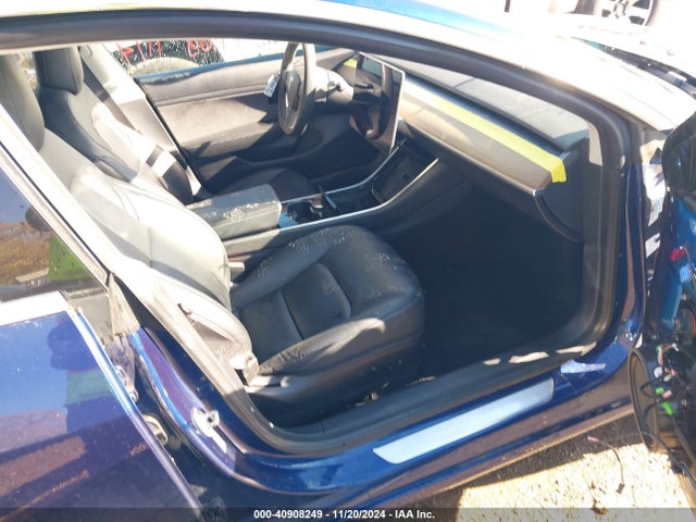 2020 TESLA MODEL 3 5YJ3E1EA4LF796943 Photo 4