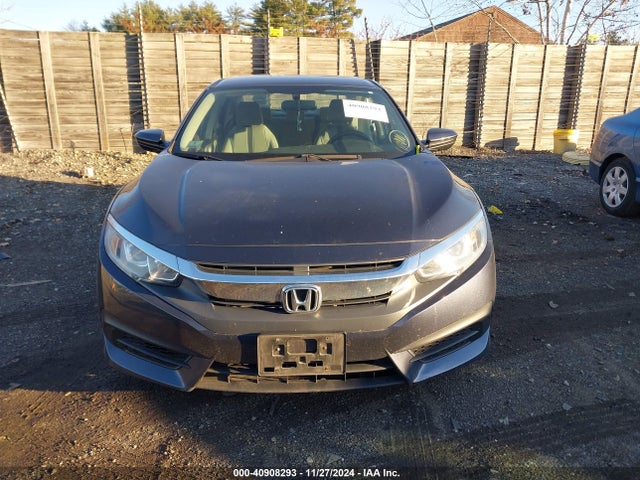 Honda Civic Lx 2018 2HGFC2F59JH606394 Image 12