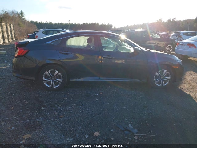Honda Civic Lx 2018 2HGFC2F59JH606394 Image 13