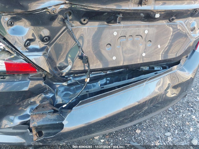 Honda Civic Lx 2018 2HGFC2F59JH606394 Image 17