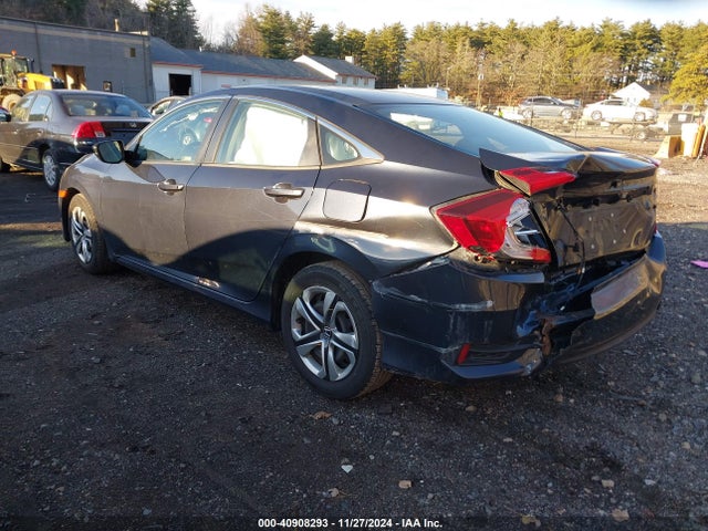 Honda Civic Lx 2018 2HGFC2F59JH606394 Image 3