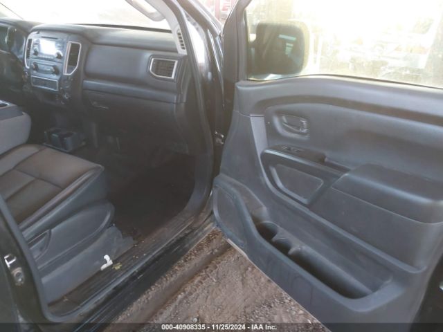 1N6AA1EJ3HN545985 Nissan TITAN S