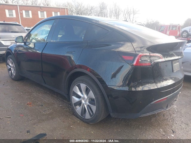 2022 TESLA MODEL Y 7SAYGDEE7NA008549 Photo 2