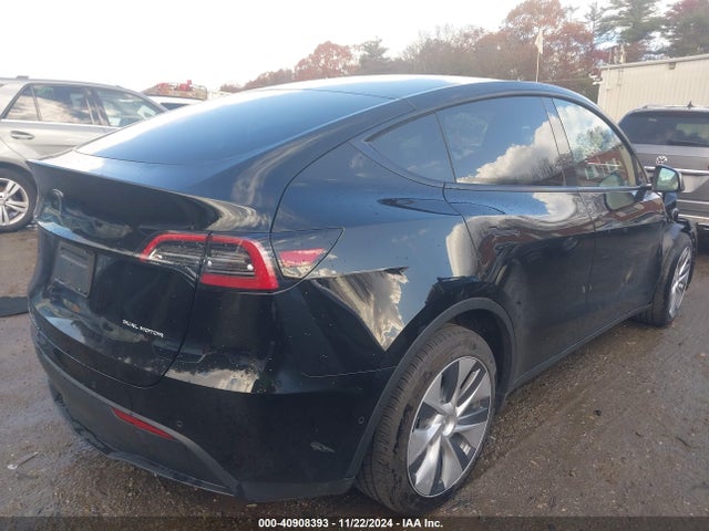 2022 TESLA MODEL Y 7SAYGDEE7NA008549 Photo 3