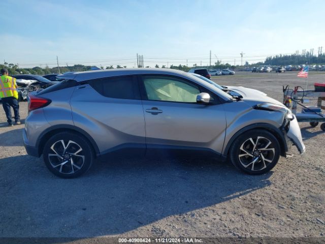 JTNKHMBX0J1009663 Toyota C-HR XLE