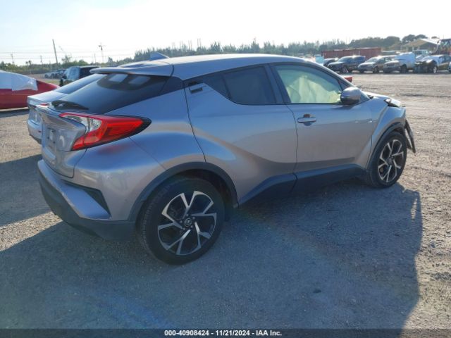 JTNKHMBX0J1009663 Toyota C-HR XLE