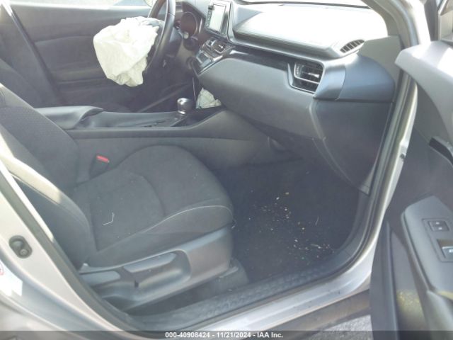 JTNKHMBX0J1009663 Toyota C-HR XLE