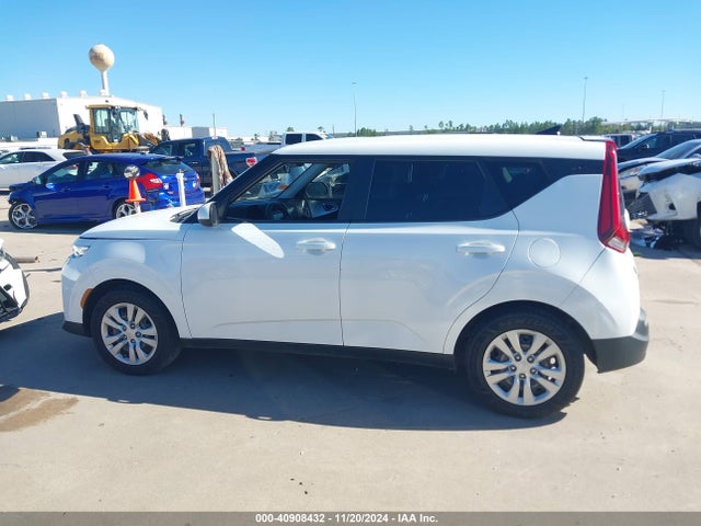 KIA SOUL LX 2021 KNDJ23AU1M7138189 Image 15