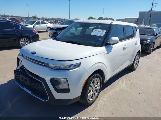 KIA SOUL LX 2021 KNDJ23AU1M7138189 Image 2