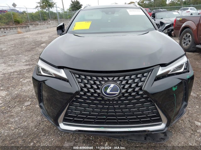 JTHP9JBH6L2023965 Lexus UX 250H