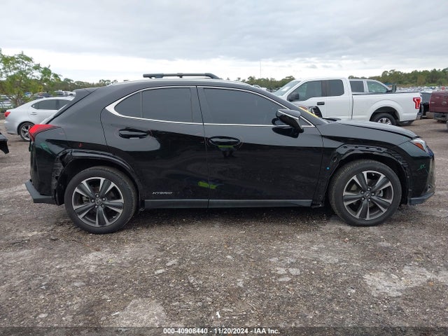 JTHP9JBH6L2023965 Lexus UX 250H