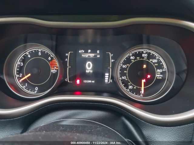 1C4PJMCB1GW270958 Jeep Cherokee 75th Anniversary