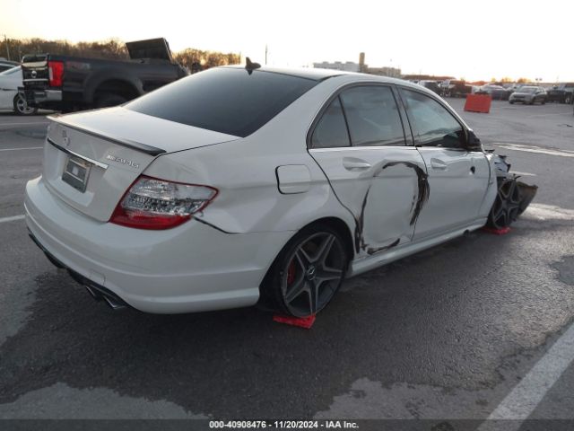 2009 MERCEDES-BENZ C 63 AMG WDDGF77X99F319891 Photo 3