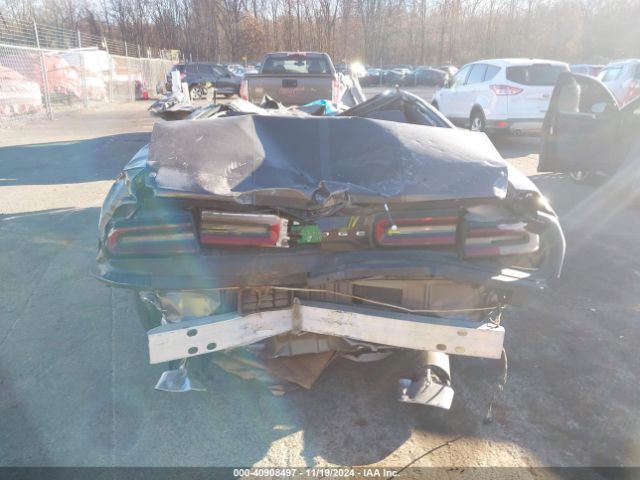 2C3CDZDJ8GH164728 Dodge Challenger Srt 392