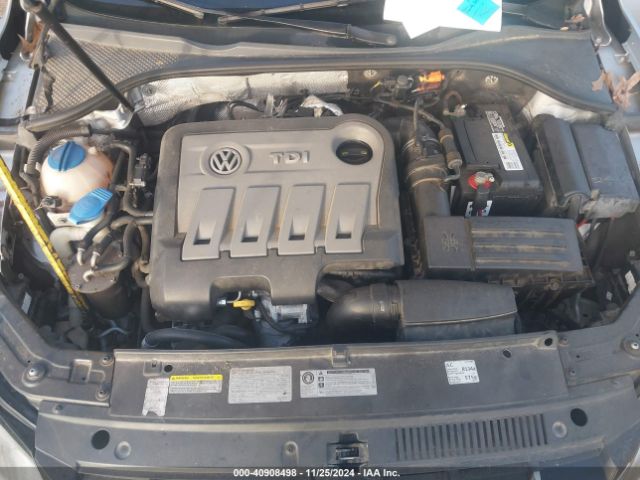 1VWBN7A31EC017372 Volkswagen Passat 2.0l Tdi Se