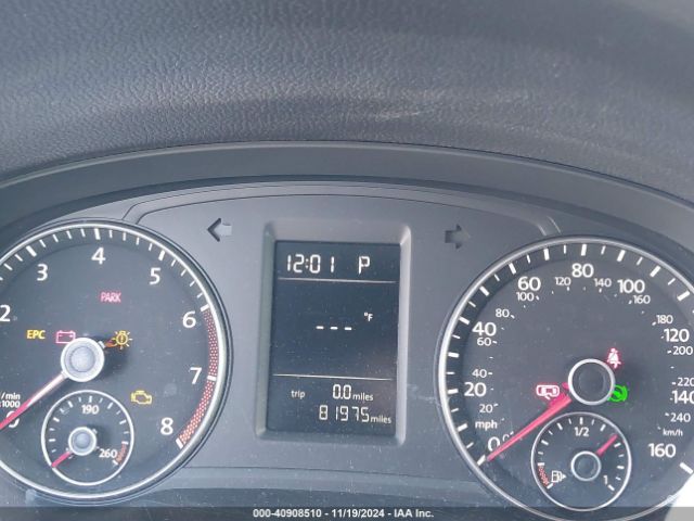 1VWAT7A33EC099574 Volkswagen Passat 1.8t S
