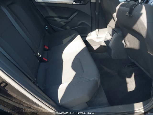 1VWAT7A33EC099574 Volkswagen Passat 1.8t S