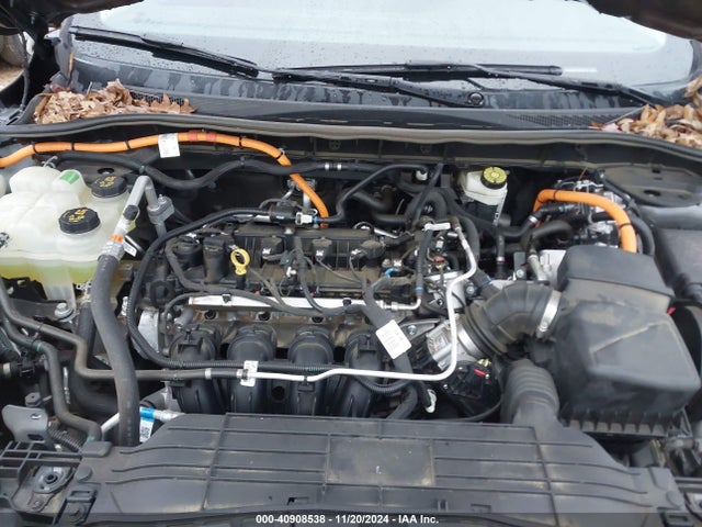 1FMCU0BZ9LUC57731 Ford Escape Se Sport Hybrid