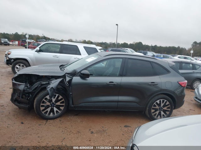 1FMCU0BZ9LUC57731 Ford Escape Se Sport Hybrid