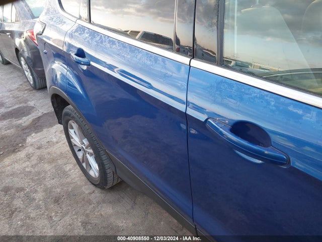 Ford ESCAPE SE 2018 1FMCU0GD8JUA75271 Image 6