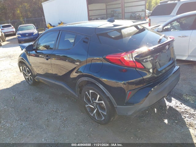 NMTKHMBX2JR010013 Toyota C-HR XLE
