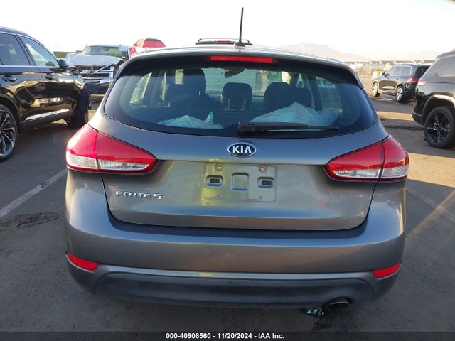 KIA FORTE LX 2016 KNAFK5A8XG5639003 Image 17