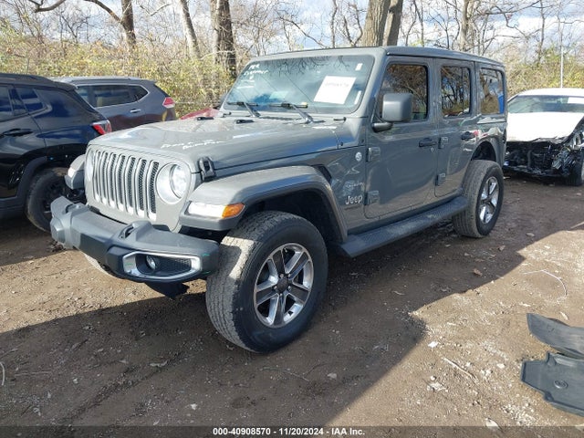 1C4HJXEG1KW571530 Jeep Wrangler Unlimited Sahara 4x4