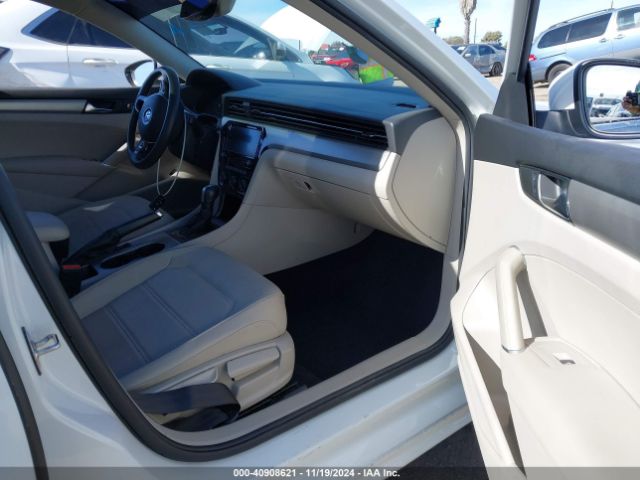 1VWSA7A3XNC004275 Volkswagen Passat 2.0t Se
