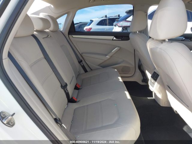1VWSA7A3XNC004275 Volkswagen Passat 2.0t Se
