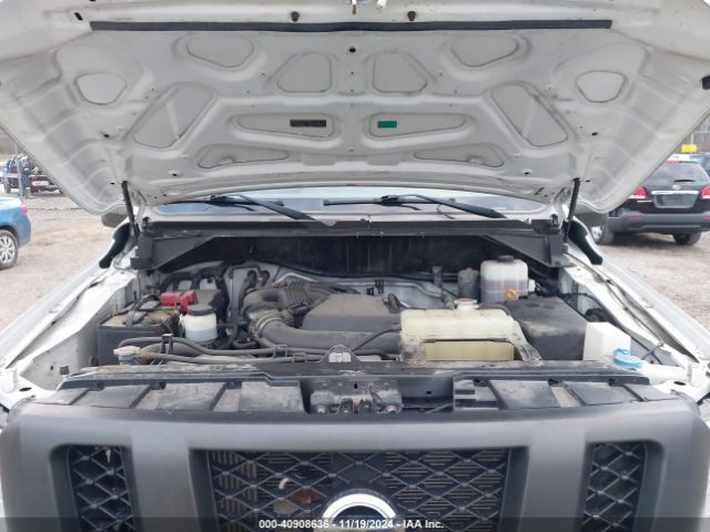 1N6BF0KM7JN813294 Nissan Nv Cargo Nv1500 S V6