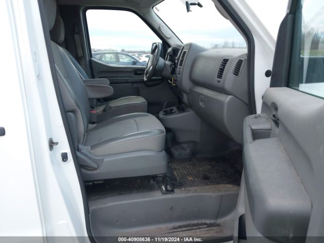 1N6BF0KM7JN813294 Nissan Nv Cargo Nv1500 S V6