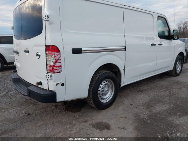 1N6BF0KM7JN813294 Nissan Nv Cargo Nv1500 S V6