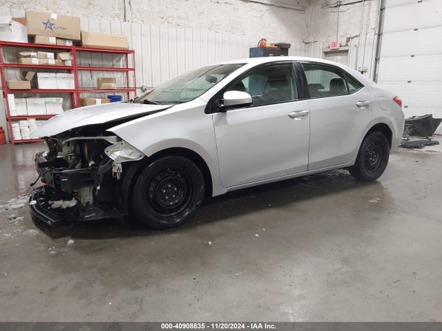 Toyota COROLLA LE 2019 2T1BURHE4KC138585 Image 2