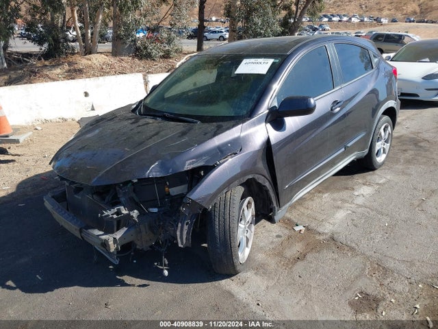 Honda HR-V LX 2016 3CZRU5H35GM743987 Image 2