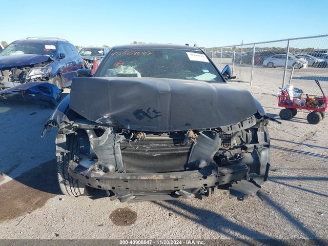 40908847 :رقم المزاد ، 2C3CDXBG8FH754681 vin ، 2015 Dodge Charger Se مزاد بيع