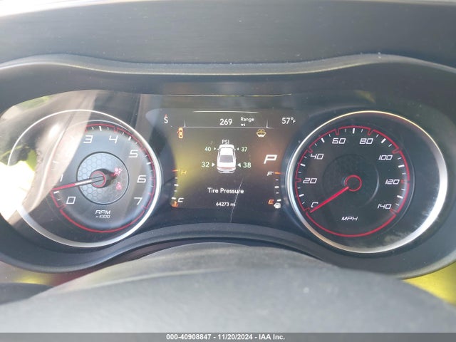 40908847 :رقم المزاد ، 2C3CDXBG8FH754681 vin ، 2015 Dodge Charger Se مزاد بيع