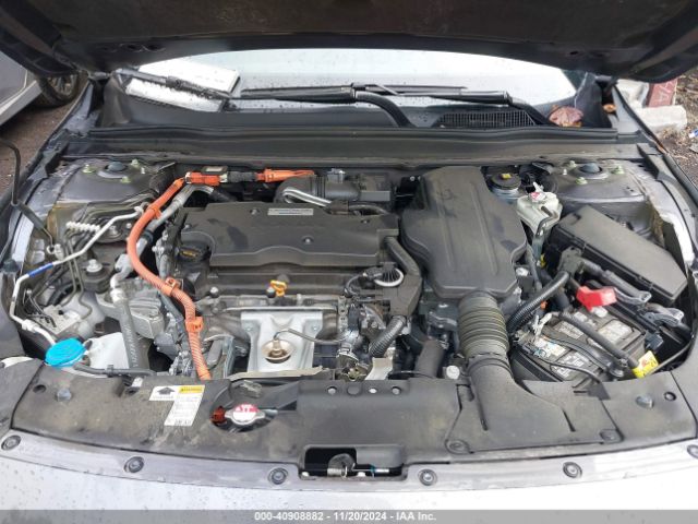 1HGCV3F99KA009977 Honda Accord Hybrid Touring