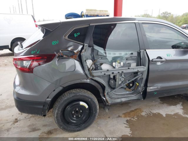 JN1BJ1AV6NW582778 Nissan Rogue Sport S Fwd Xtronic Cvt