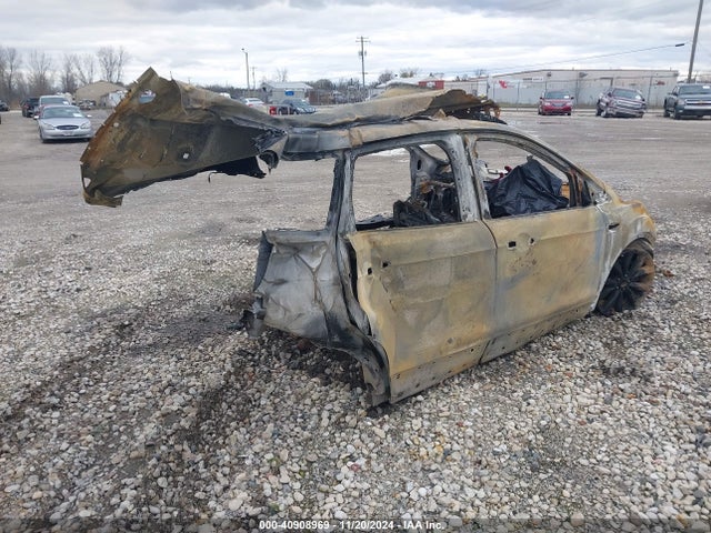 Ford ESCAPE SE 2019 1FMCU9GD5KUB07101 Image 4