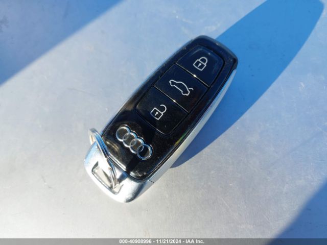 WA1CVAF14KD005633 Audi Q8 55 Premium