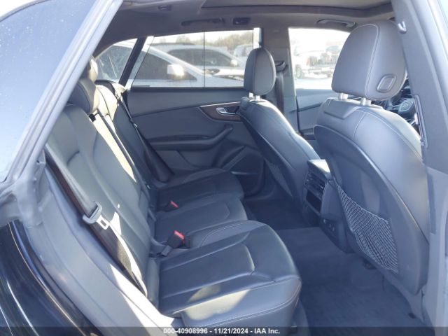 WA1CVAF14KD005633 Audi Q8 55 Premium