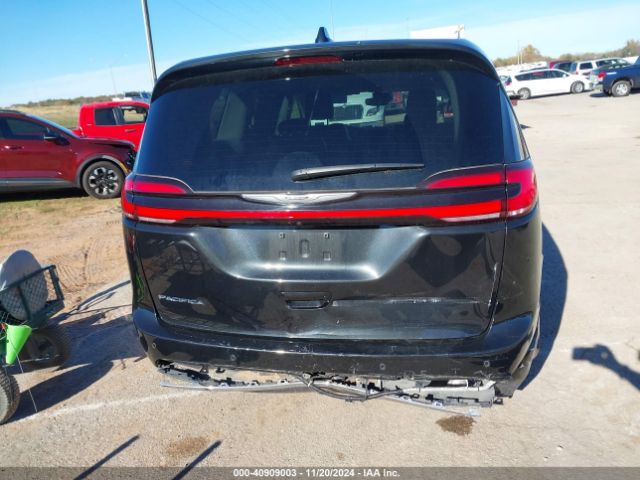 2C4RC1BG8PR578149 Chrysler Pacifica Touring L