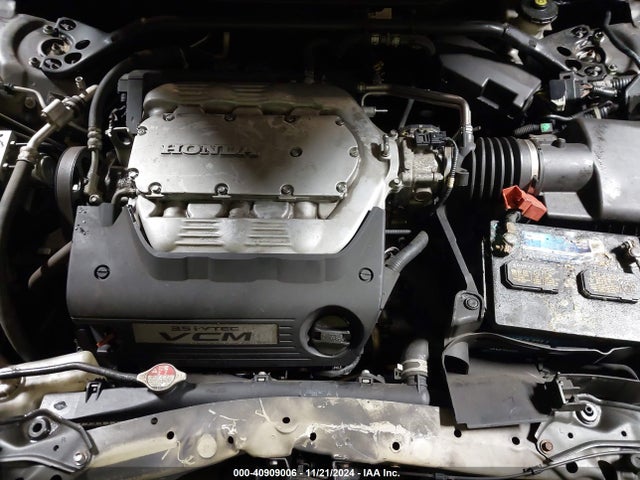Auction sale of the 2010 Honda Accord 3.5 Ex-l, vin: 1HGCP3F82AA021887, lot number: 40909006