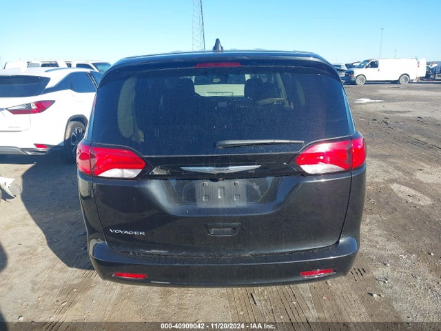 2C4RC1CG6PR534147 Chrysler Voyager Lx