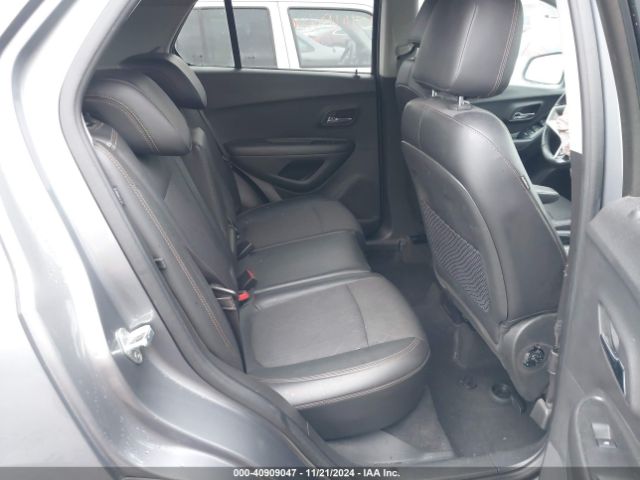 KL7CJPSB8KB836516 Chevrolet Trax Lt