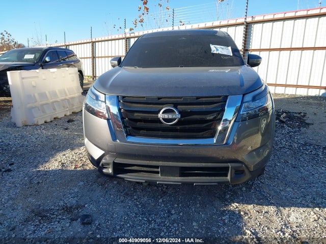 5N1DR3AC0NC211959 Nissan Pathfinder S 4wd