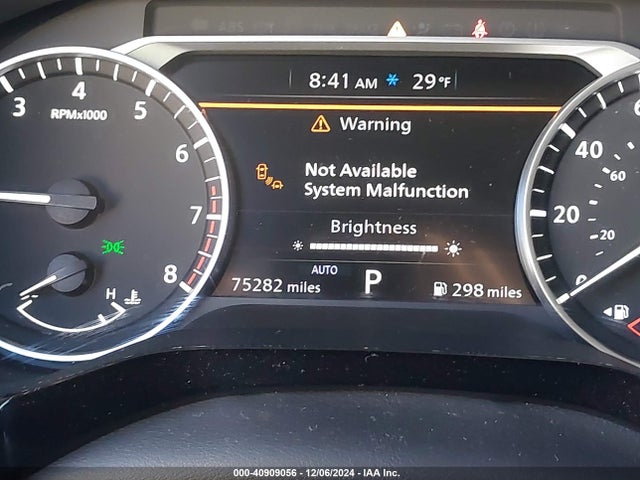 5N1DR3AC0NC211959 Nissan Pathfinder S 4wd